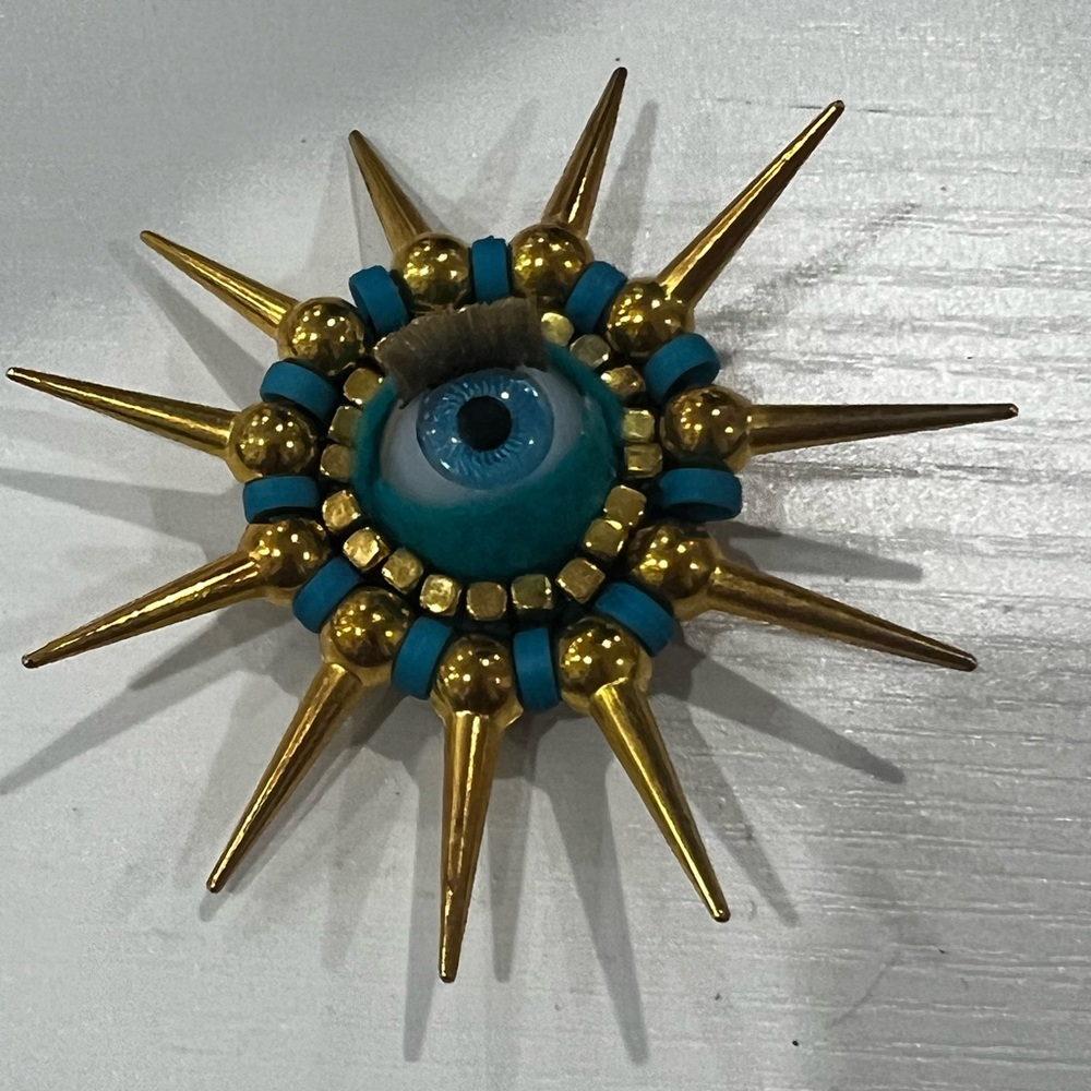 Sunburst Turquoise and Gold Eyeball Brooch - Designer Statement Jewelry - Picture 2 of 7